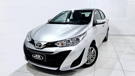 TOYOTA YARIS 1.5 16V FLEX SEDAN XL PLUS CONNECT MULTIDRIVE